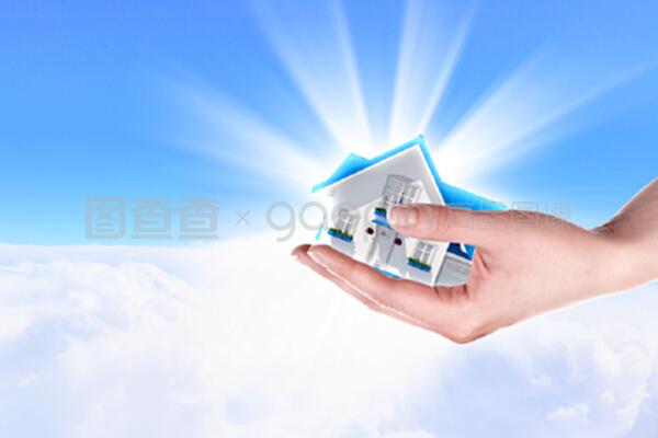 手持房屋報價 少數(shù)收藏時代的房地產(chǎn)銷售代理服務(wù)